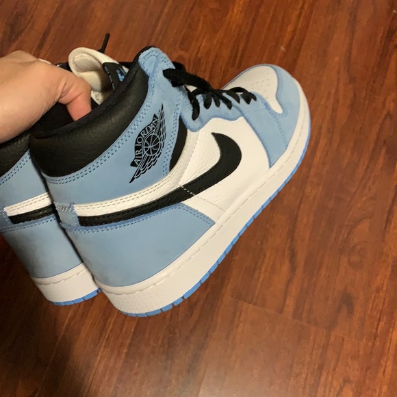 Jordan 1 University Blue UA - Picture 5 of 5